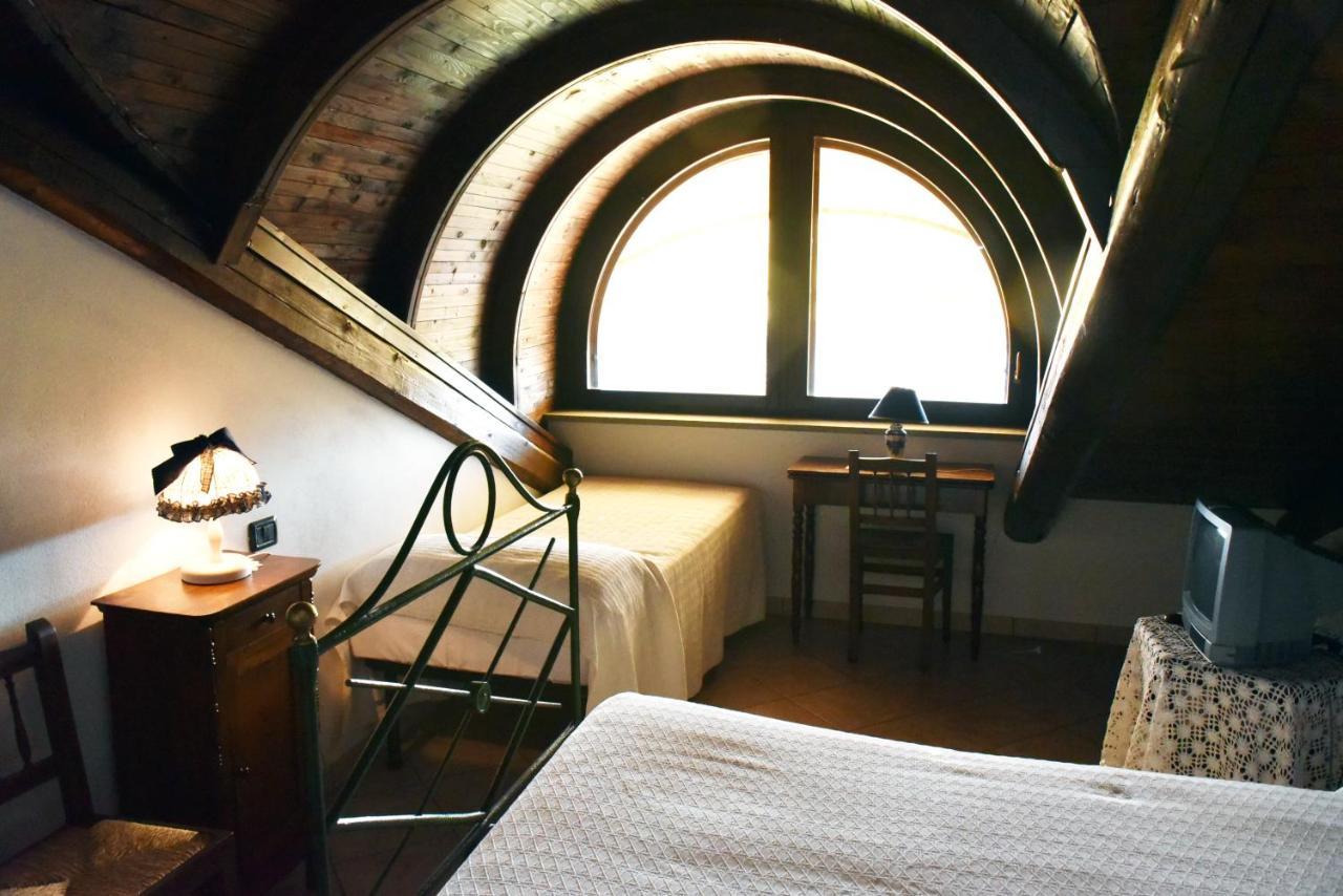 Agriturismo La Ca 'D Majin Poirino المظهر الخارجي الصورة