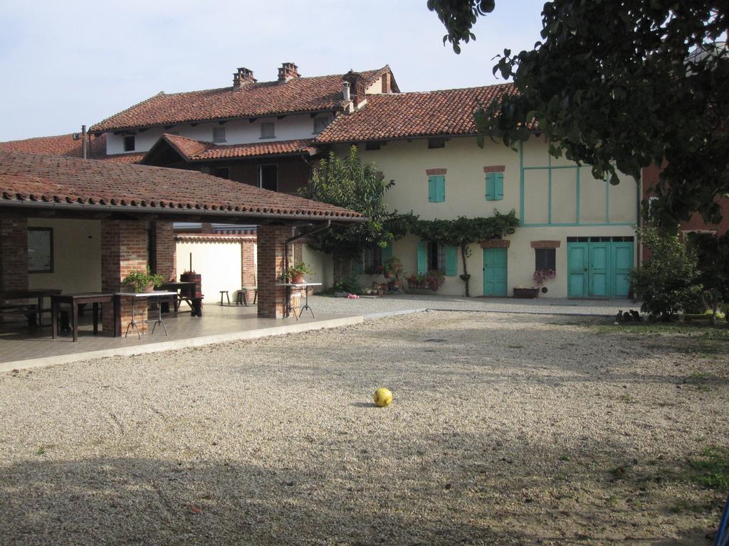 Agriturismo La Ca 'D Majin Poirino المظهر الخارجي الصورة