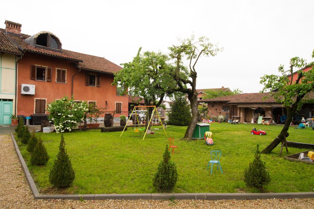 Agriturismo La Ca 'D Majin Poirino المظهر الخارجي الصورة