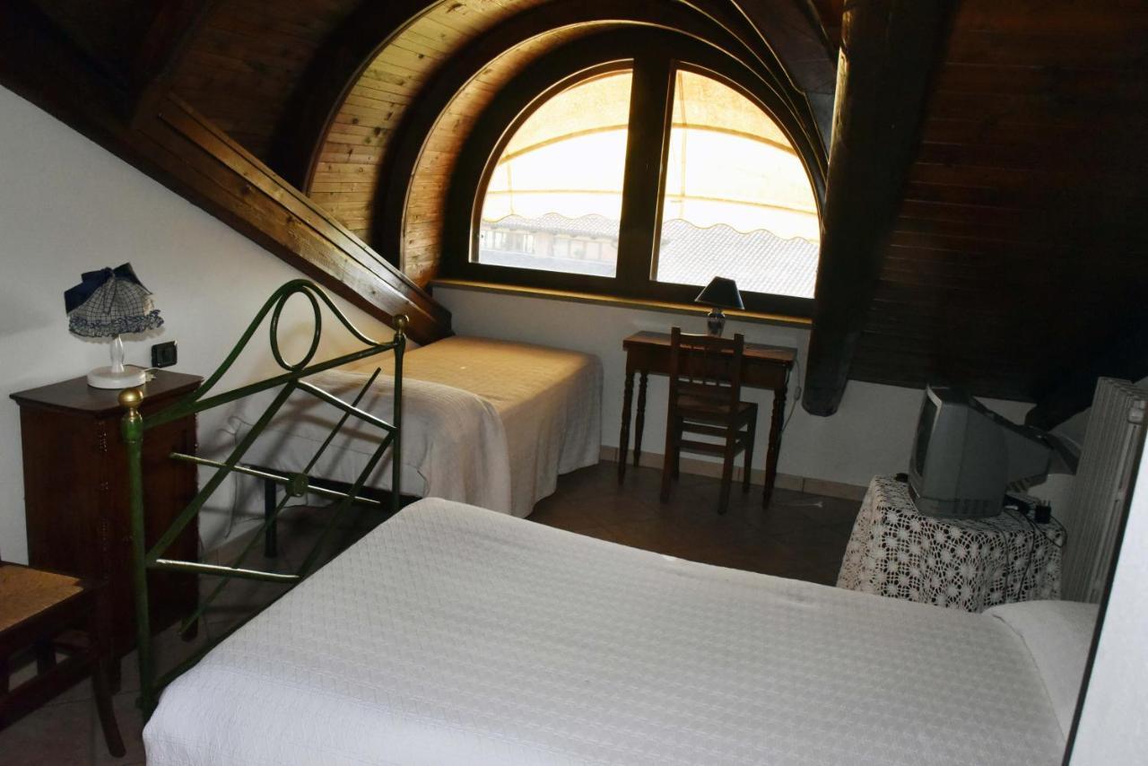 Agriturismo La Ca 'D Majin Poirino المظهر الخارجي الصورة