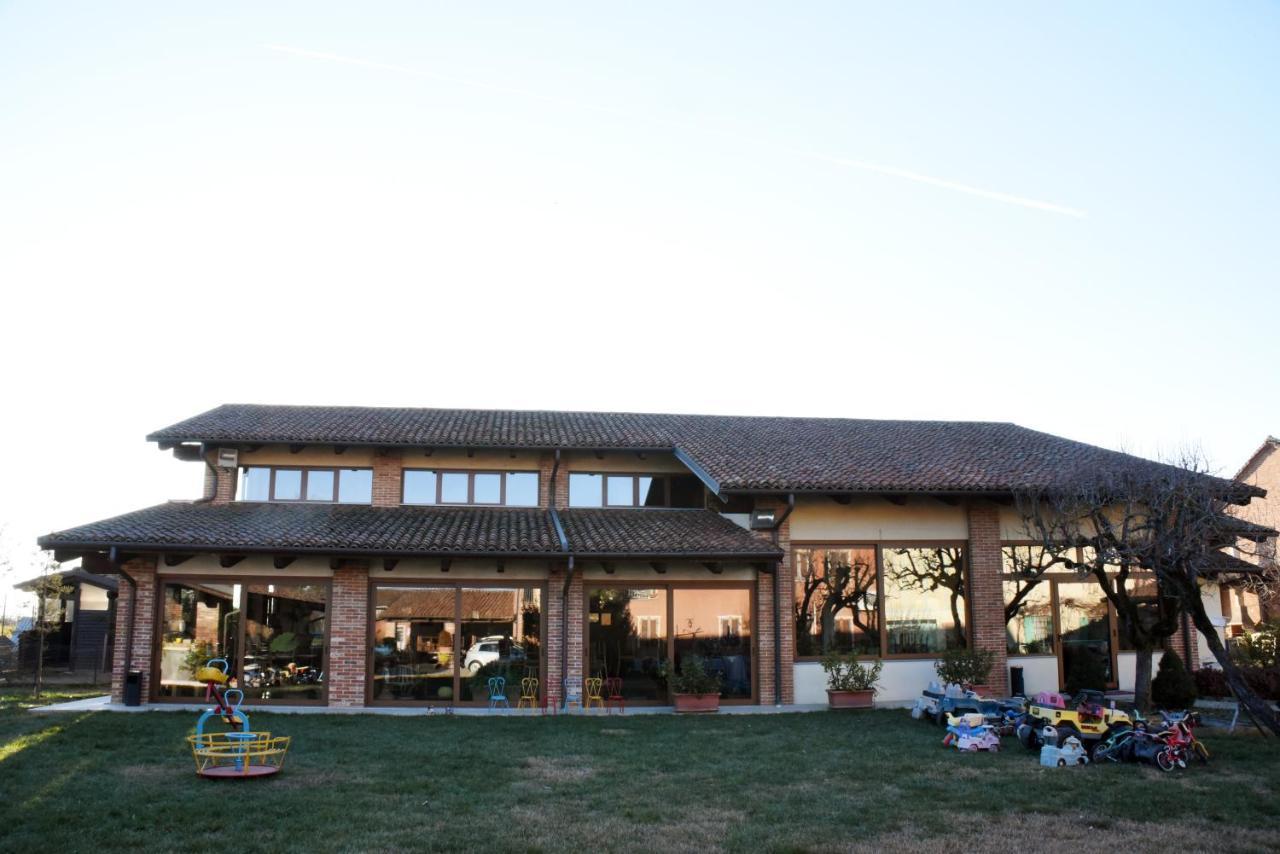 Agriturismo La Ca 'D Majin Poirino المظهر الخارجي الصورة